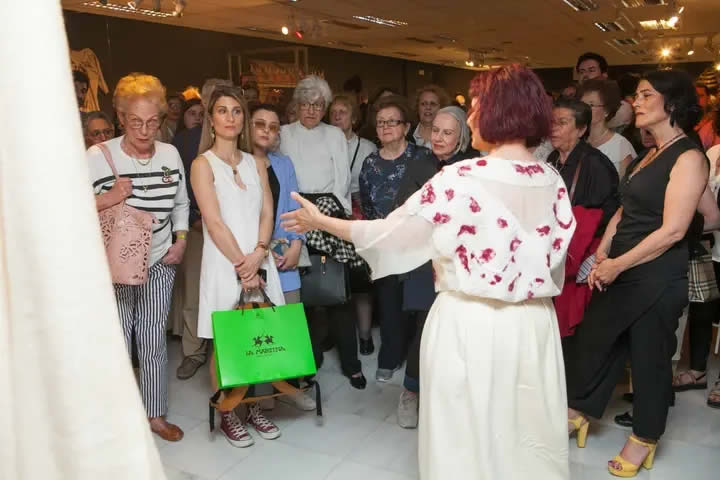 Ενδυματογραφία: από το σπίτι στο ταξίδι